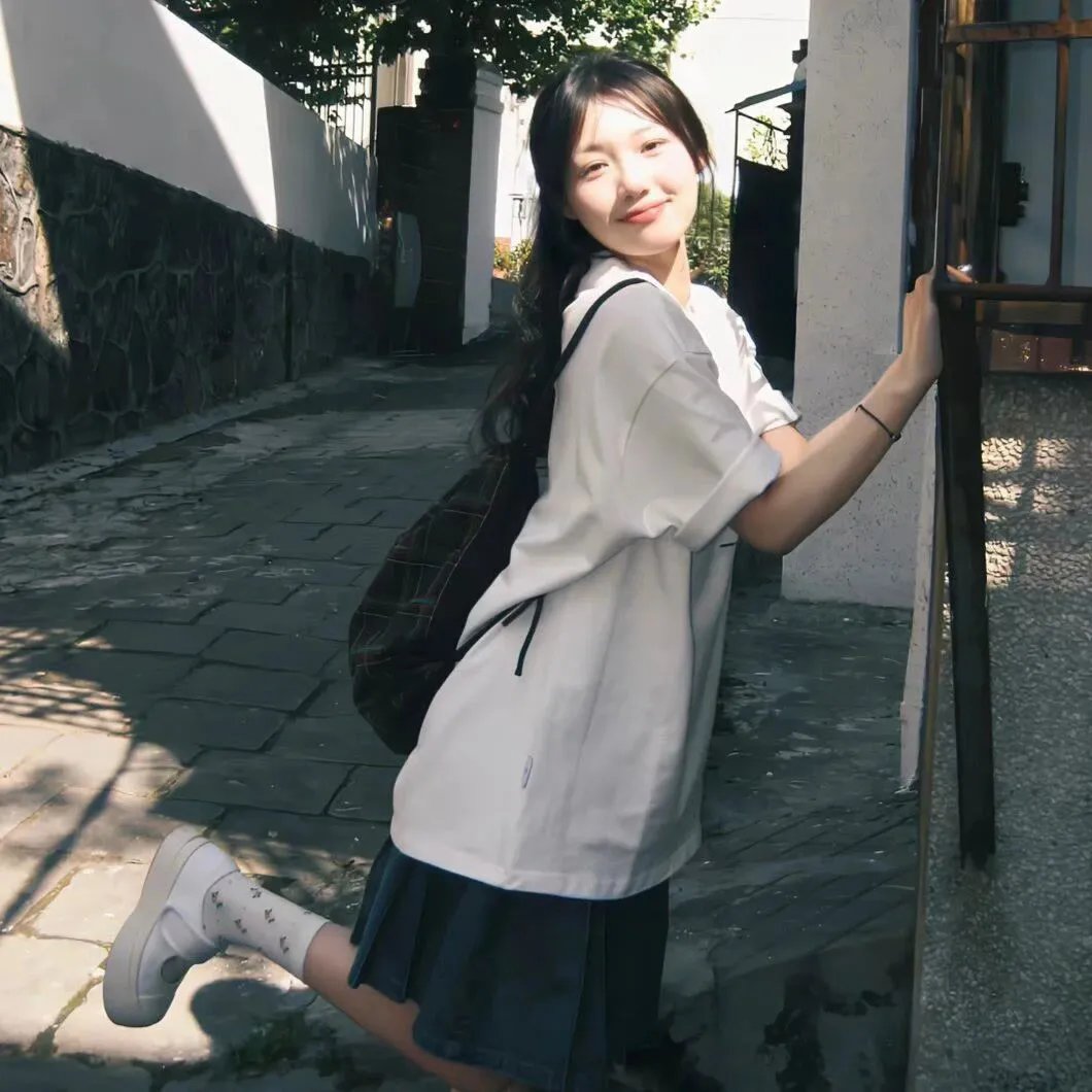 爱谁谁